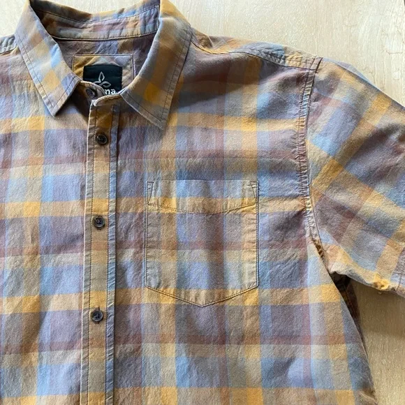 PRANA Men's Plaid Shirt Large *PRICE REDUCED* - Picture 3 of 8